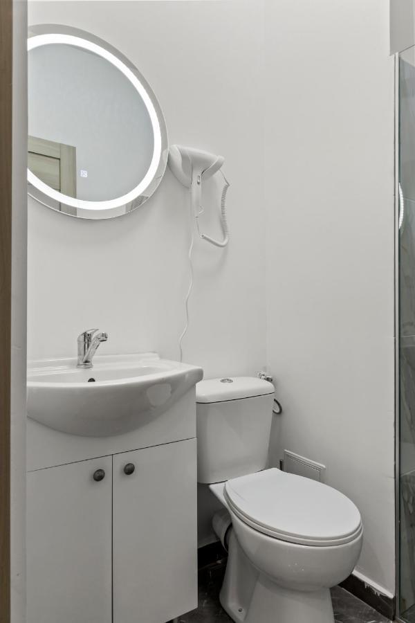 Selari Chambre Bucarest Extérieur photo