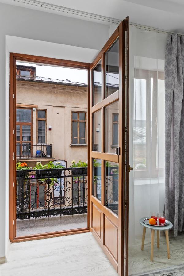 Selari Chambre Bucarest Extérieur photo