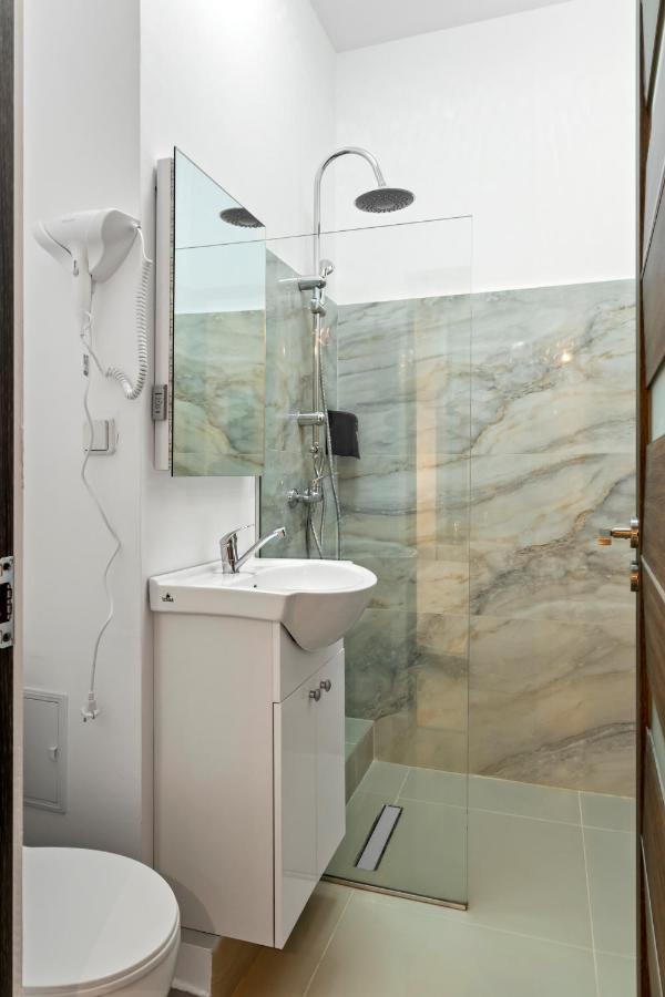 Selari Chambre Bucarest Extérieur photo
