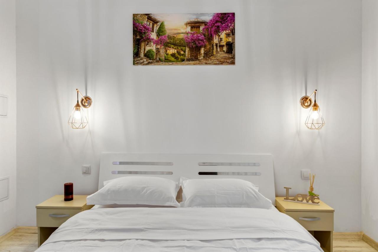Selari Chambre Bucarest Extérieur photo